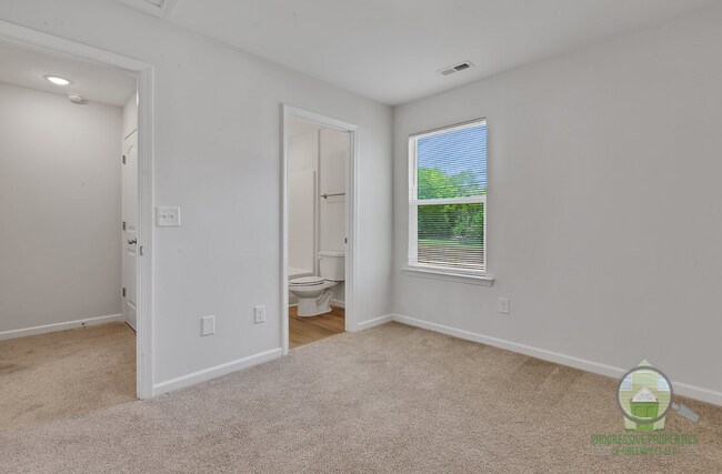 Building Photo - 8 Wofford Rd