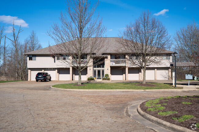 Building Photo - The Enclave at Rosemont Ridge