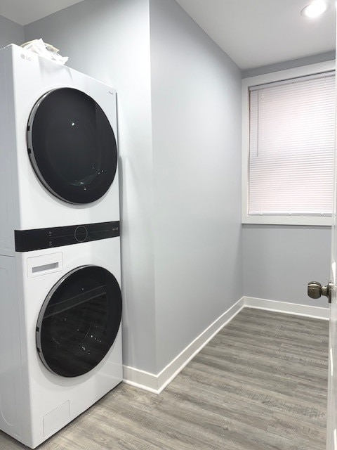 Building Photo - 2442 N Lawndale Ave