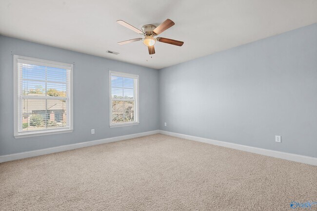 Building Photo - 107 Autumn Haven Ln