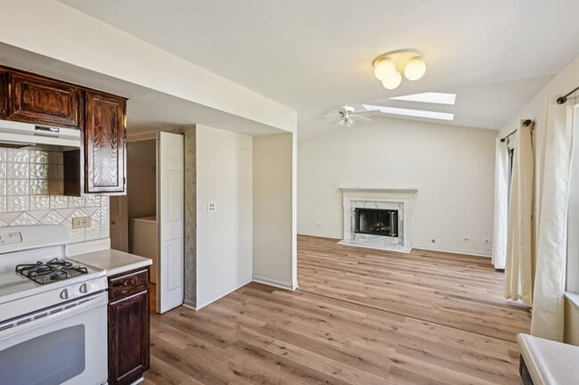 Building Photo - 644 Sandwedge Pl