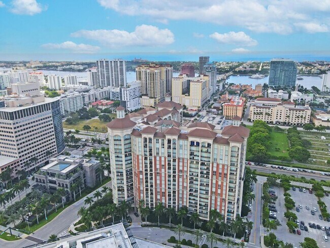 Building Photo - 550 Okeechobee Blvd