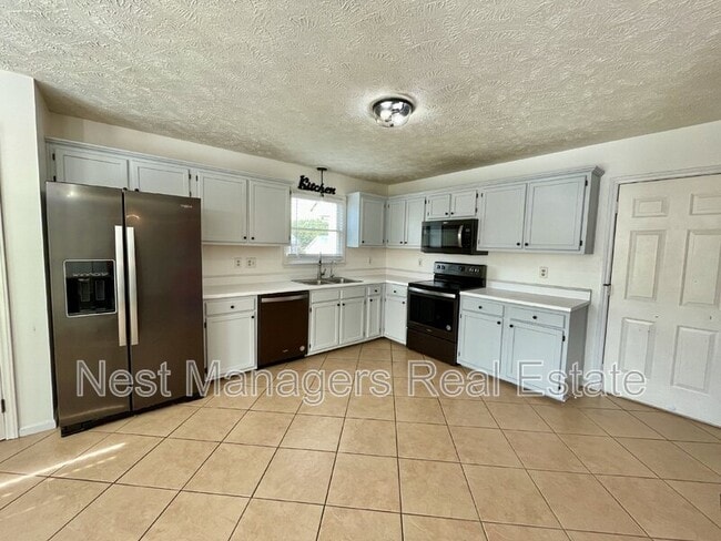 Building Photo - 5723 Kingstree Dr