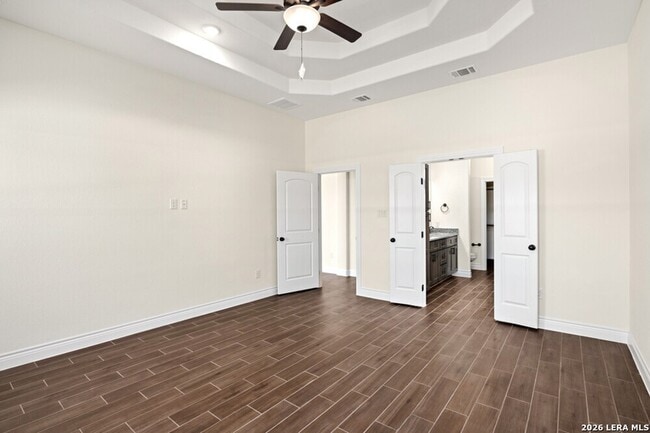 Building Photo - 406 Park Cir