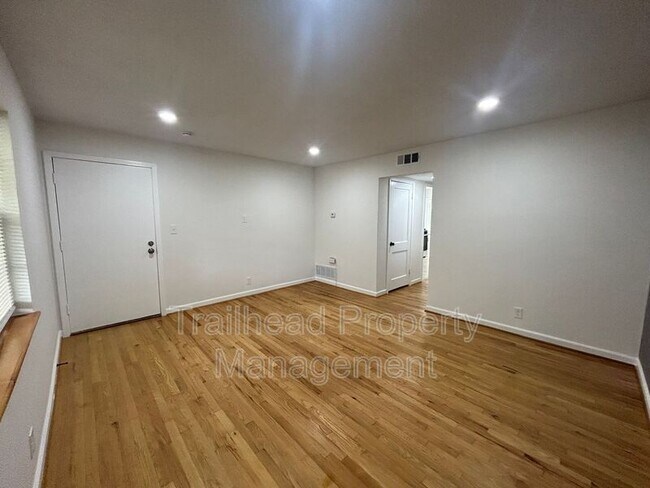 Building Photo - 6417 Brookside Rd