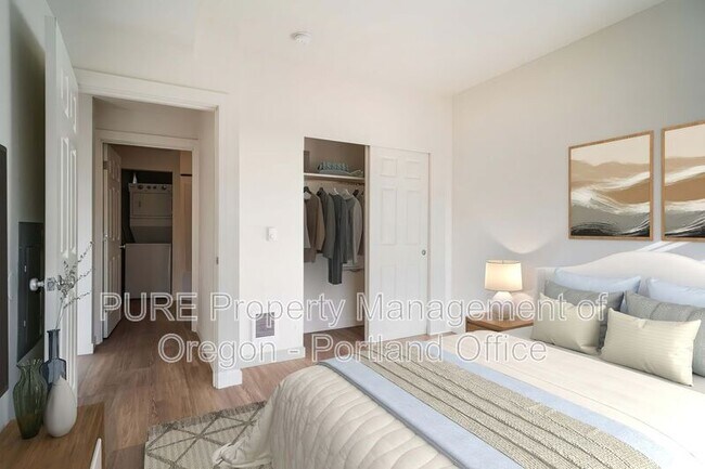 Building Photo - 22025 NE Halsey St