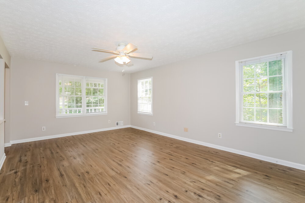 Building Photo - 2619 Majestic Cir