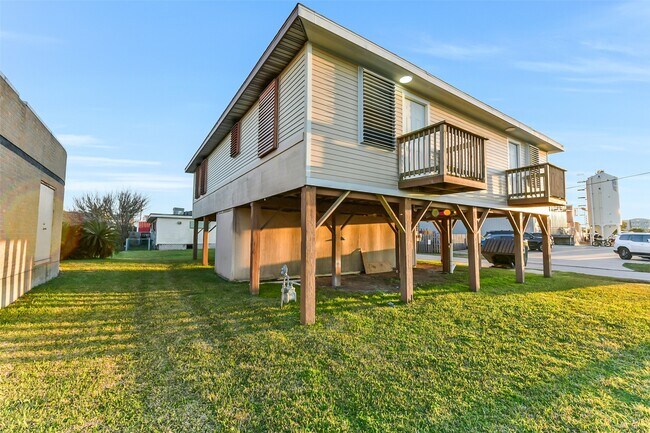 Building Photo - 3602 Alice St