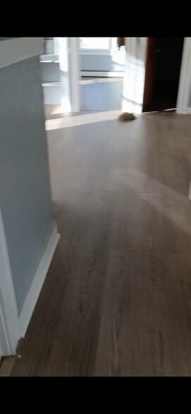 Building Photo - 42 Erwin Pl