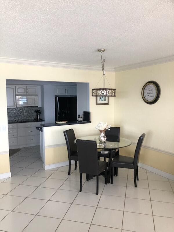 Building Photo - 3800 Galt Ocean Dr