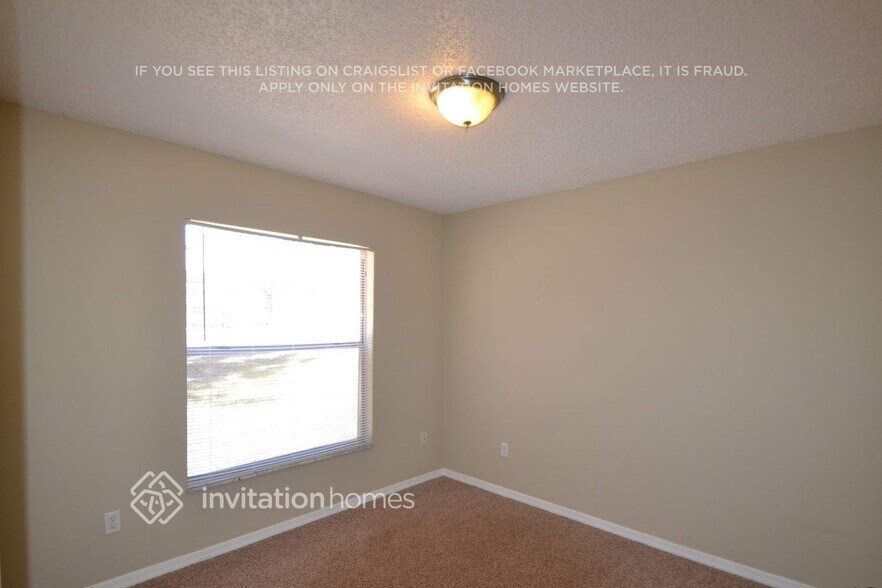 Building Photo - 14409 N Greater Hills Blvd