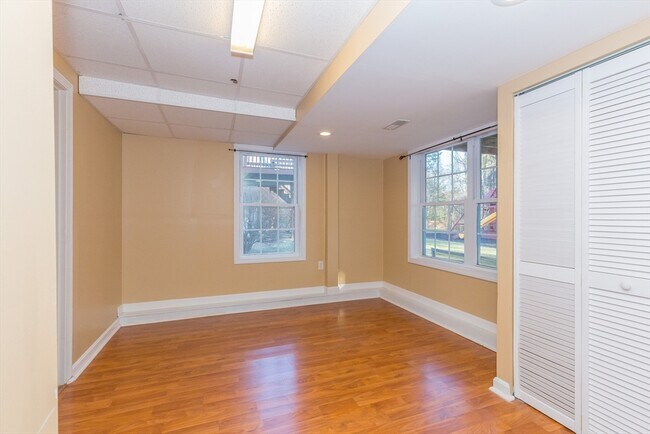 Building Photo - 100 Nutting Rd