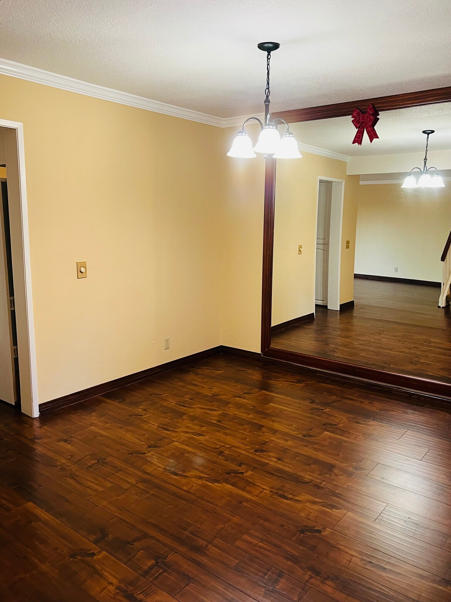 Building Photo - 19225 Index St