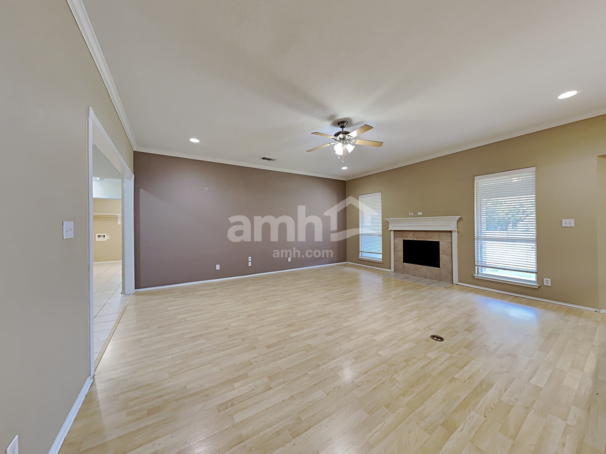Building Photo - 1000 Redfish Dr