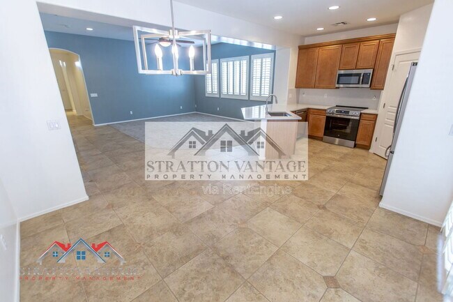 Building Photo - 11527 East Starkey Avenue