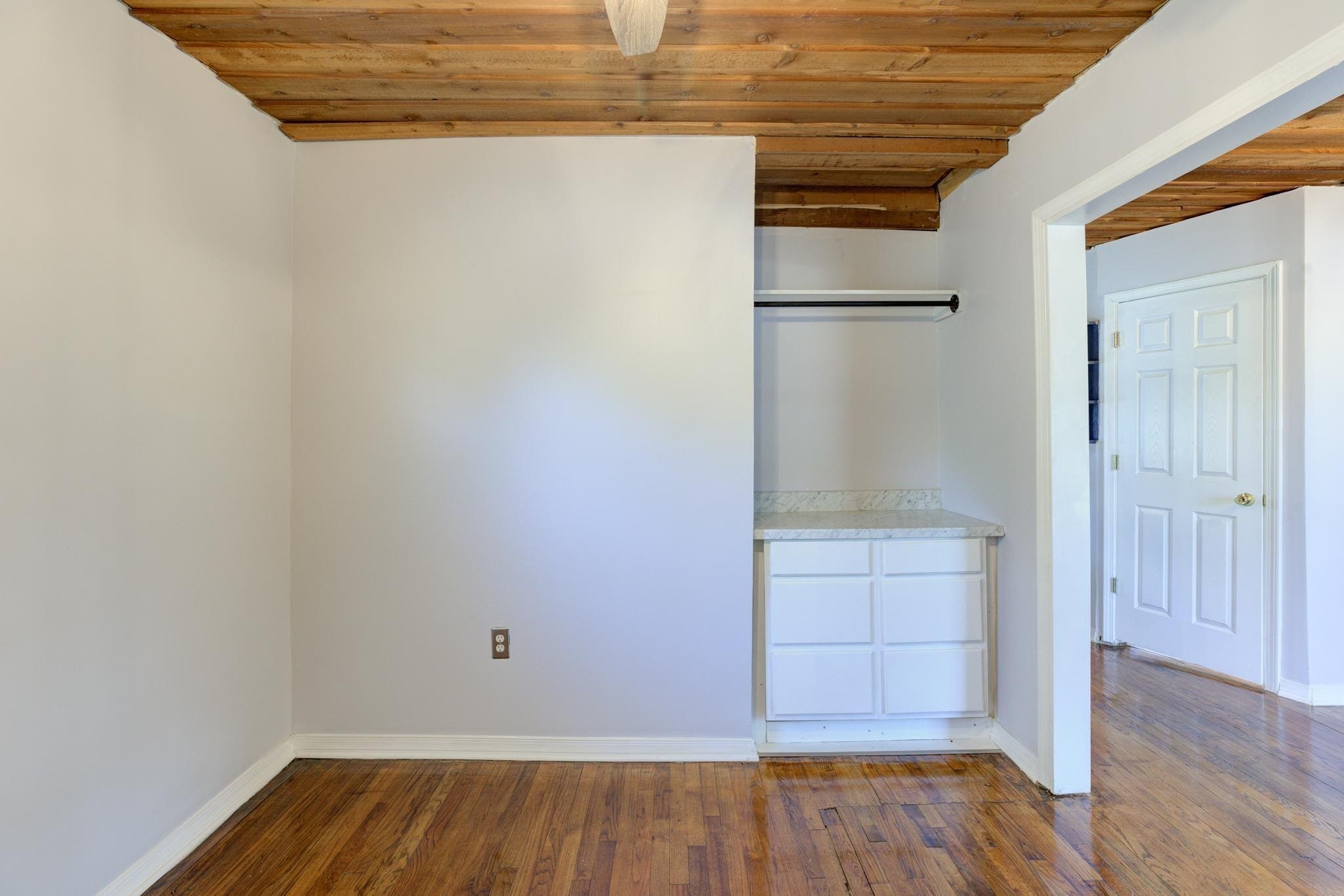 Berdoom - 3522 Stuart Rd