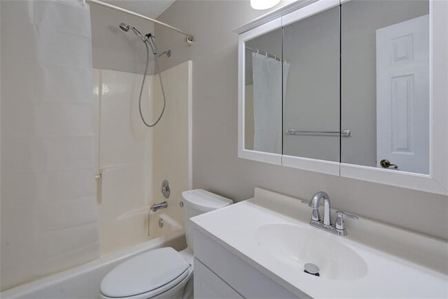 Building Photo - 1109 Rook Pl