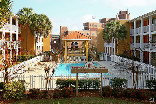 Building Photo - Seminole Legends Condominiums