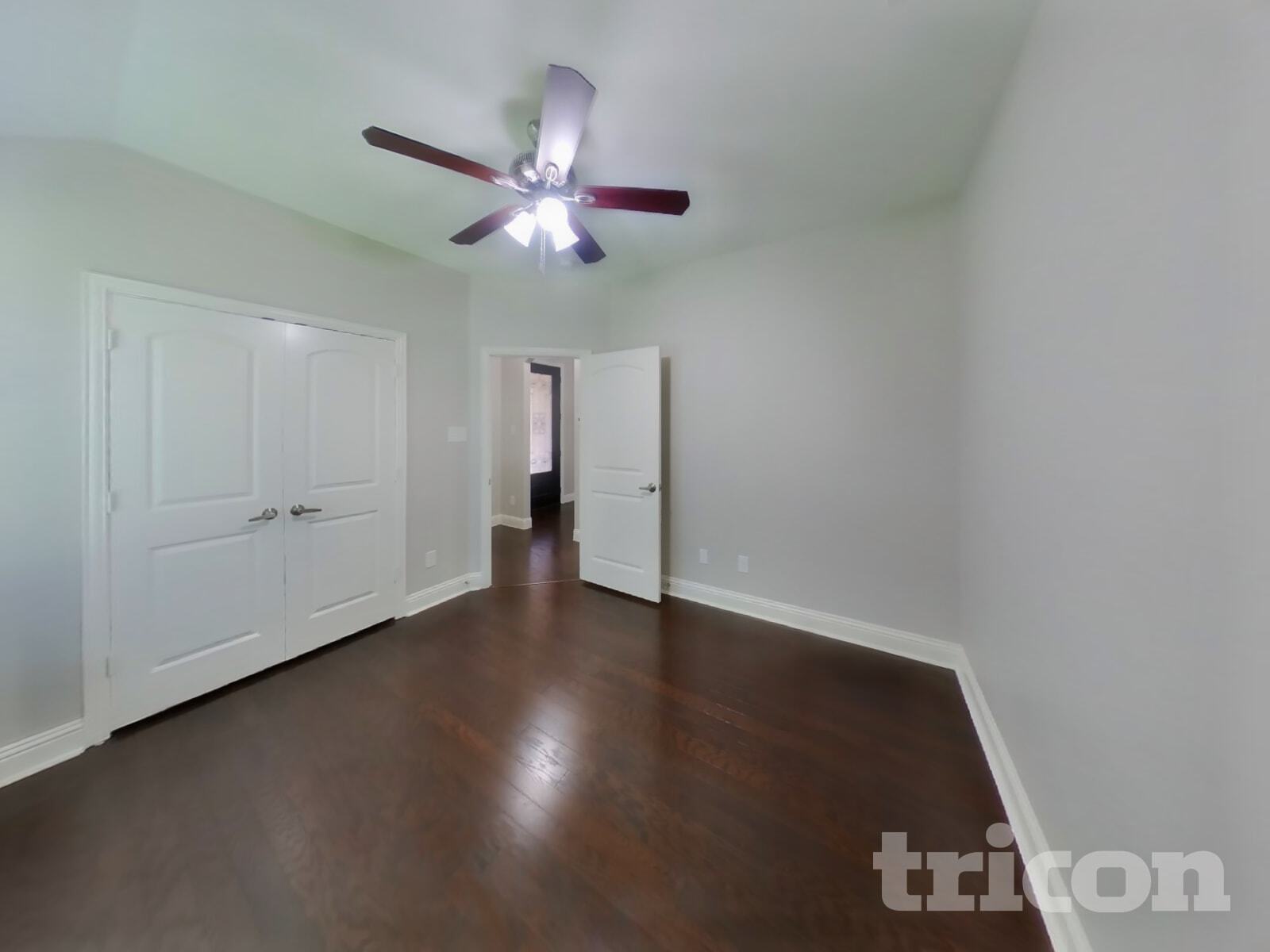 Building Photo - 123 Sierra Dr