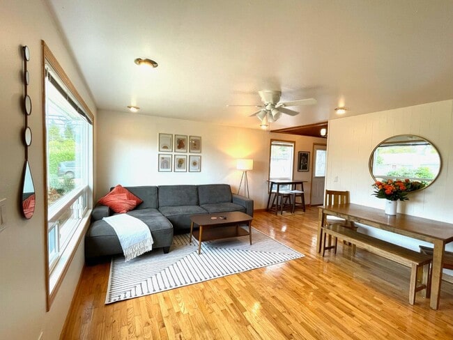 Building Photo - 8408 33rd St W