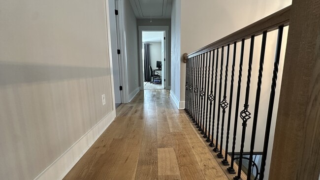 Building Photo - 537 Dexter Dr