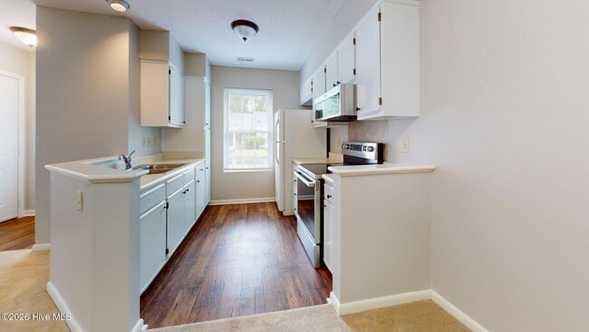 Building Photo - 1203 Wilshire Cir