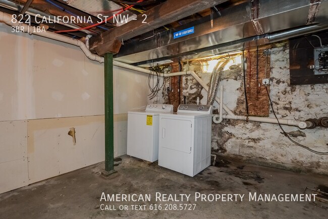 Building Photo - 822 California St NW