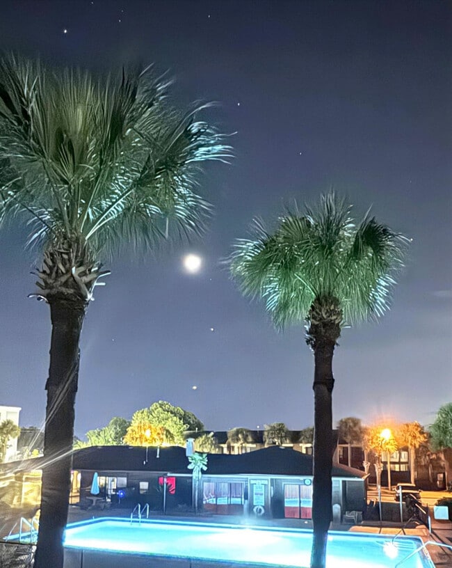 Building Photo - 17751 Panama City Beach Pkwy