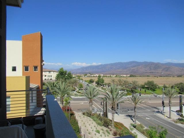 Building Photo - 2048 Foxtrot Lp