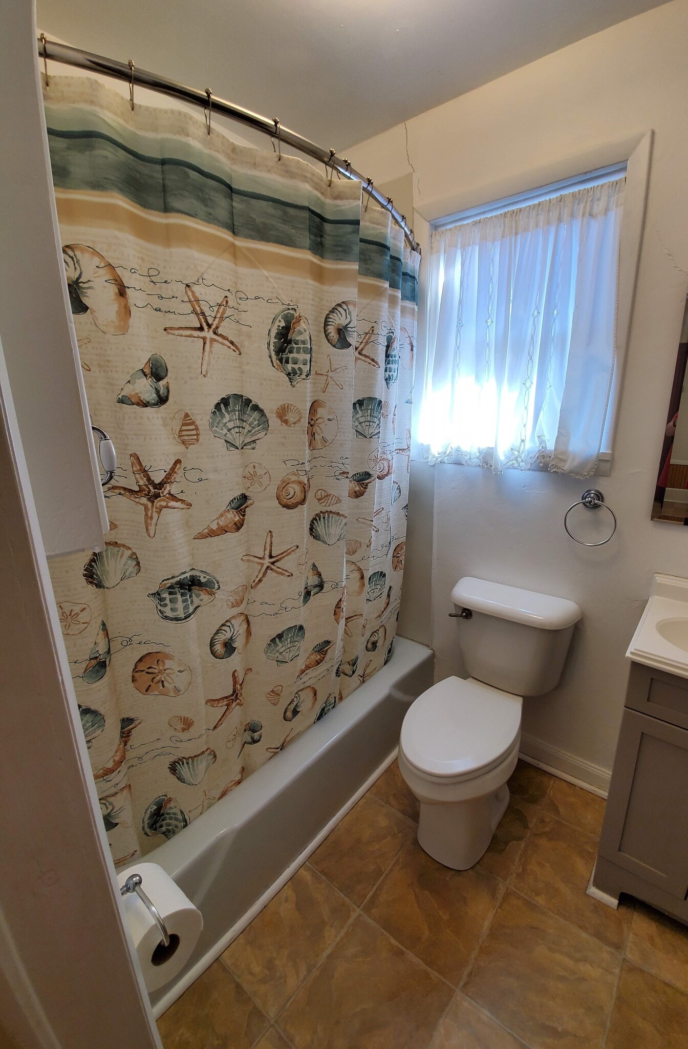 Bathroom - 607 Harrison Ave