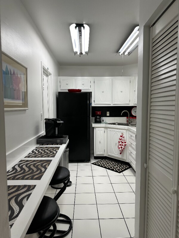 Building Photo - 3105 Oakland Shores Dr