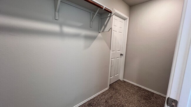Building Photo - Four Bedroom in Harker Heights with a Flex...