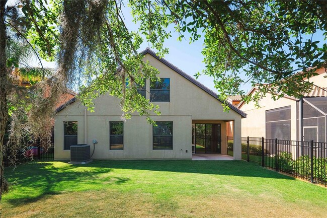 Building Photo - 20329 Heritage Point Dr