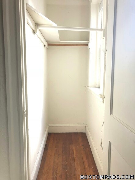 Primary Photo - 1175 Boylston St