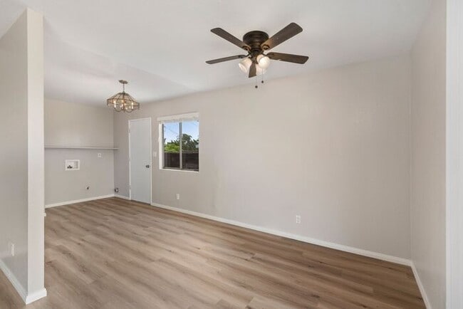 Building Photo - Gorgeous remodeled 3BR / 2BA house with a large yard available in Clairemont