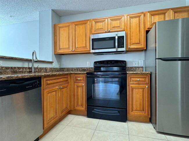 Building Photo - 12136 St.Andrews Place, Miramar, FL 33025 ...