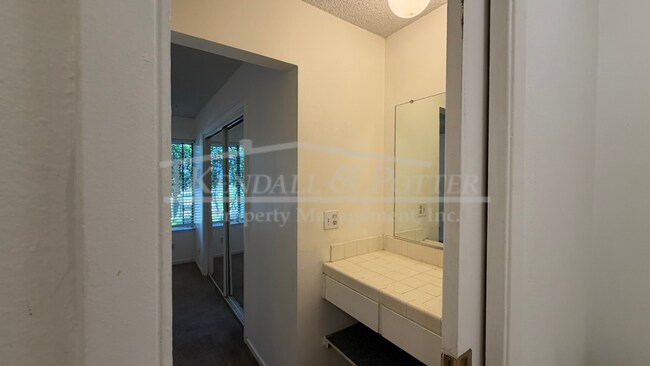 Building Photo - 2 Bedroom Condo In The Villas Of Capitola!