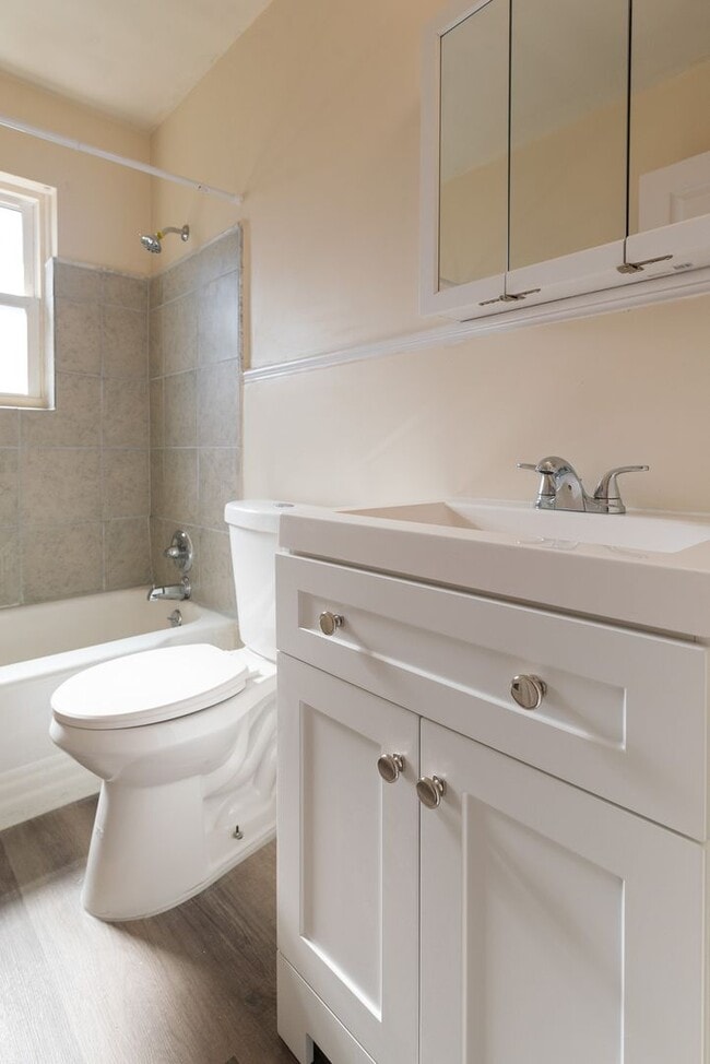 Building Photo - 3514 Brockton Ln