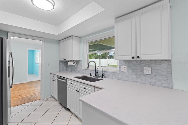 Building Photo - 13236 84th Terrace