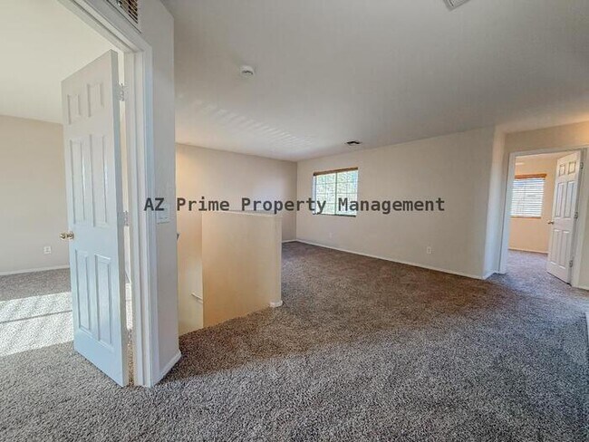 Building Photo - 24016 N Oasis Blvd