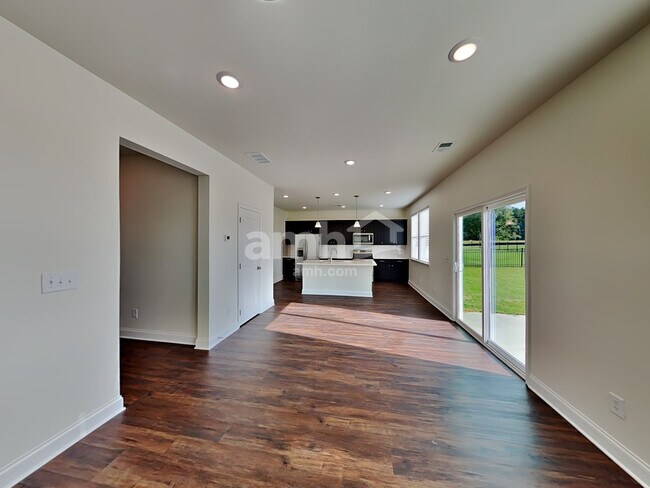 Building Photo - 95 Pecan Dr