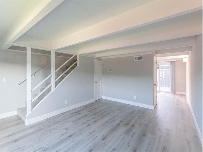Building Photo - The Preston at Hillsdale