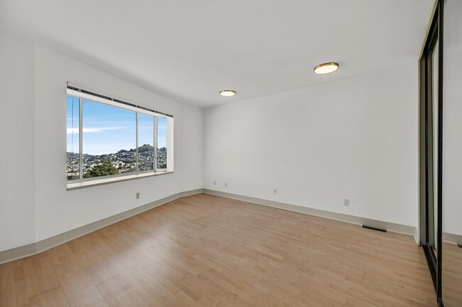 Building Photo - 50 Laidley St