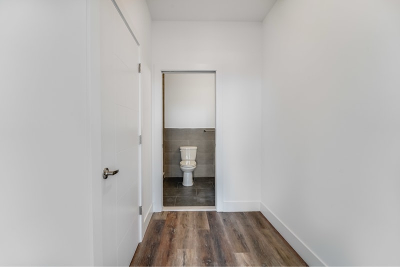 Building Photo - 400 69th St