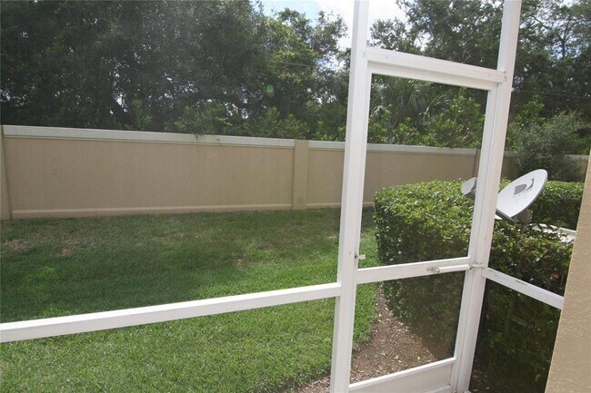 Building Photo - 3757 Parkridge Cir