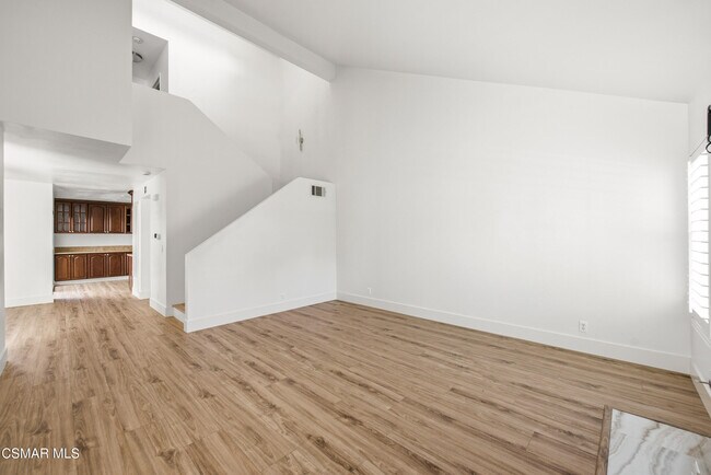 Building Photo - 238 Via Colinas