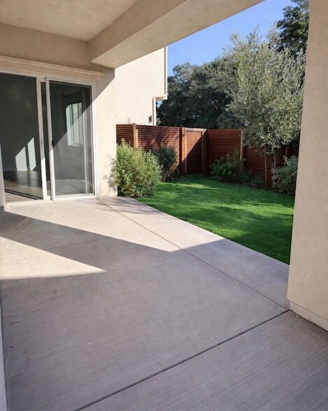 Building Photo - 80 Old Mission Dr