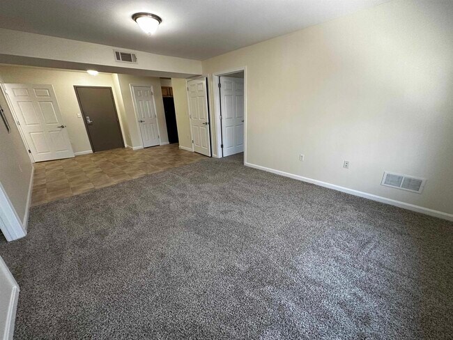 Building Photo - 100 Sentinel Court