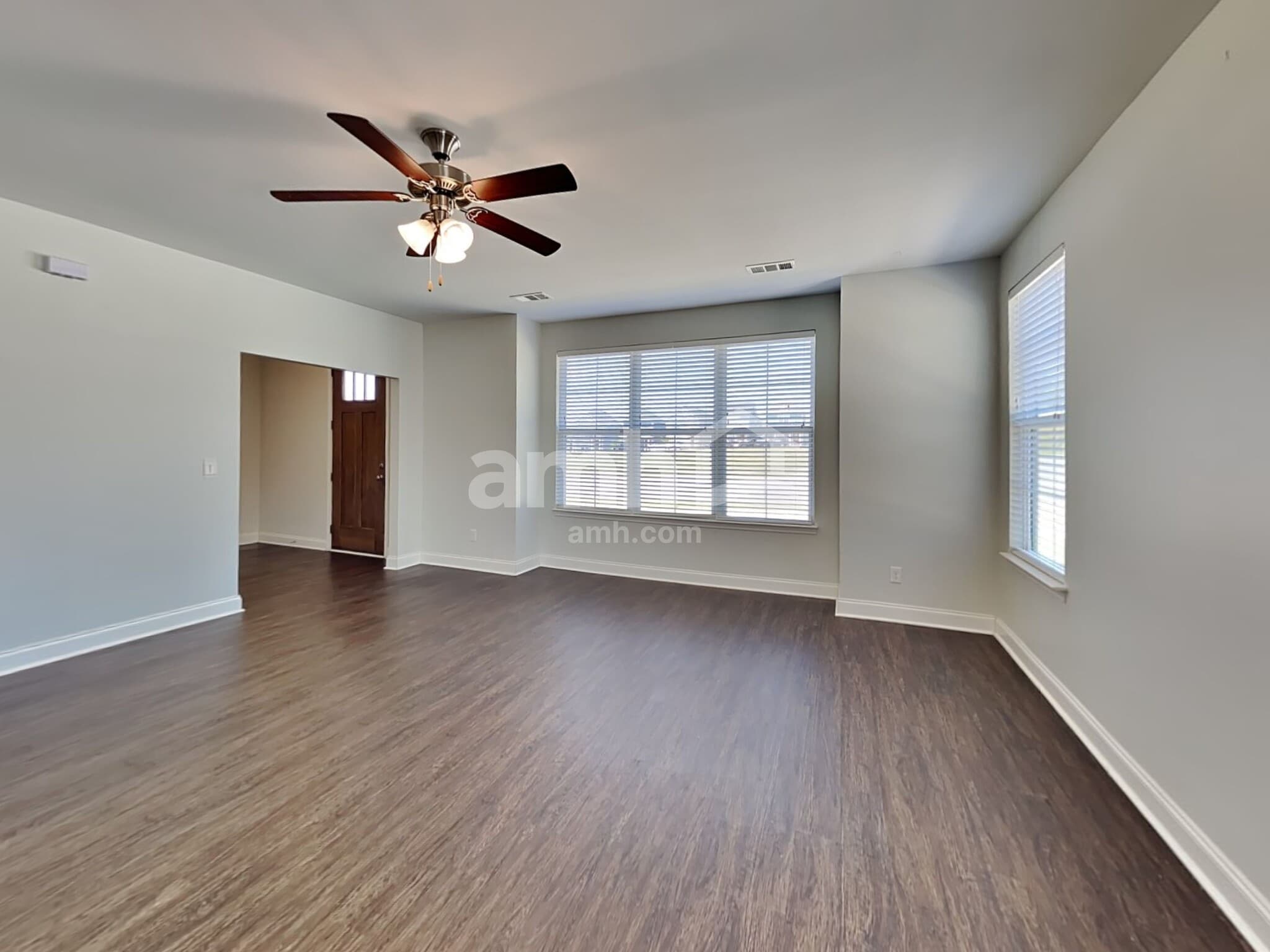 Building Photo - 5534 Central Grove Square