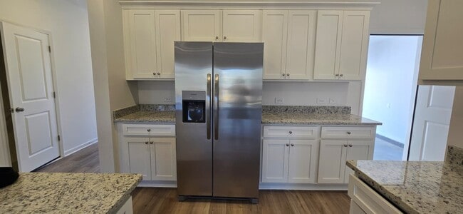 Building Photo - 97 Elijah St